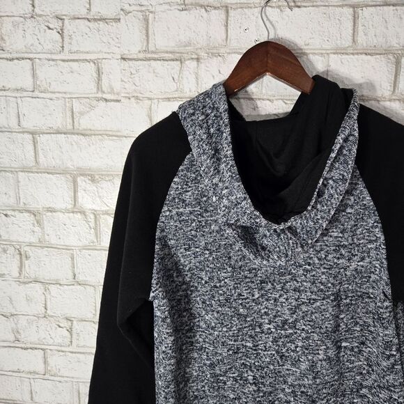 Minikahda graphic hoodie - Picture 11 of 13